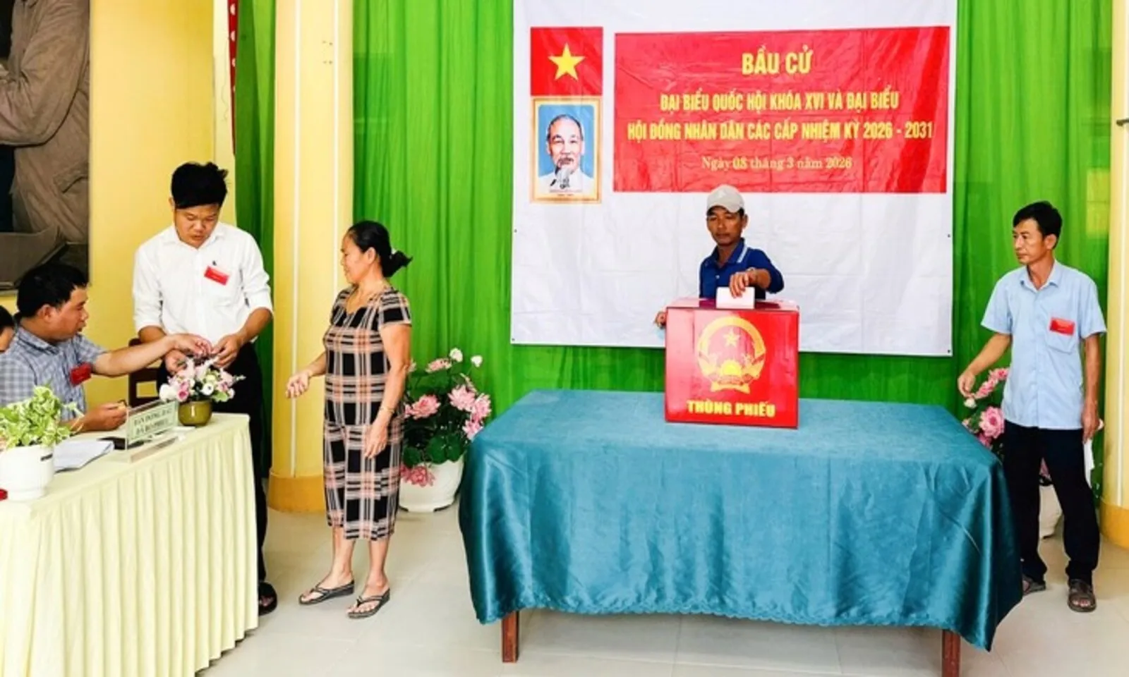 Hơn 2.100 cử tri Thổ Châu đi bầu cử sớm – Hình 3