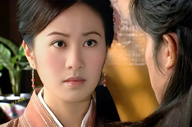 voh-hoa-dan-tvb-diep-tuyen-dong-phim-ngan-khong-co-nghia-xuong-cap-5