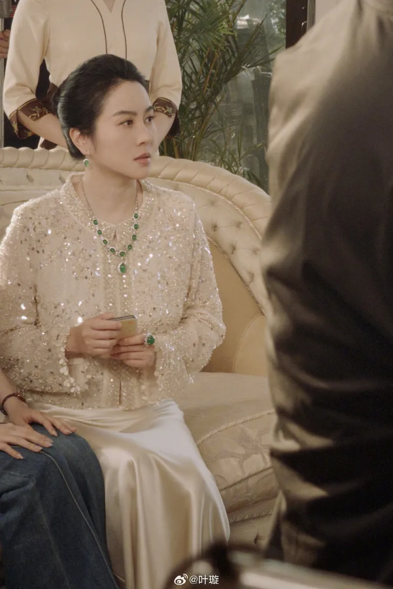 voh-hoa-dan-tvb-diep-tuyen-dong-phim-ngan-khong-co-nghia-xuong-cap-7