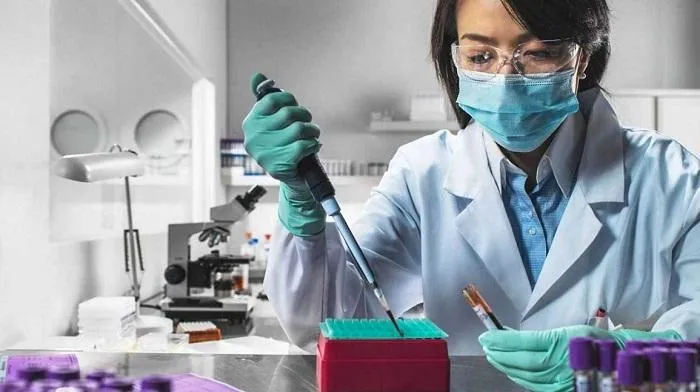 scientist-lab-blood-sample-1296x728-header_20260311085634