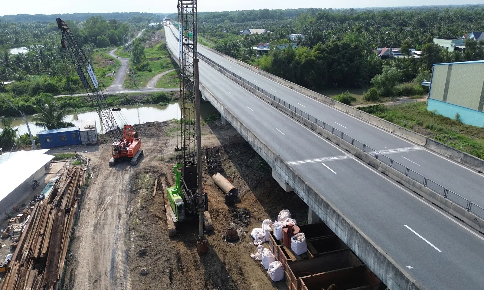 Nhà đầu tư đề nghị hỗ trợ vật liệu cho dự án mở rộng cao tốc TP.HCM - Trung Lương - Mỹ Thuận