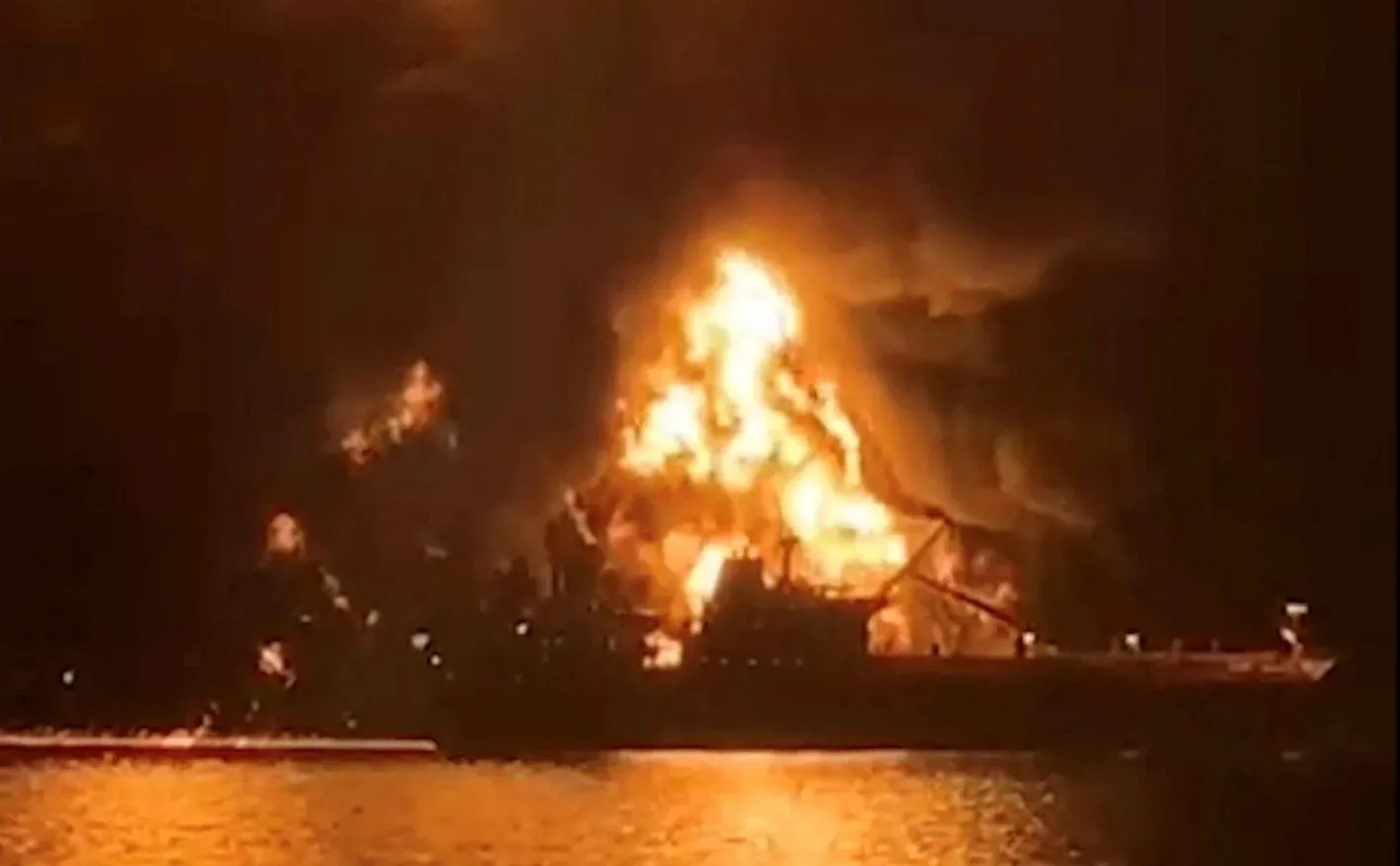 tau-chay--17732880428792053149965