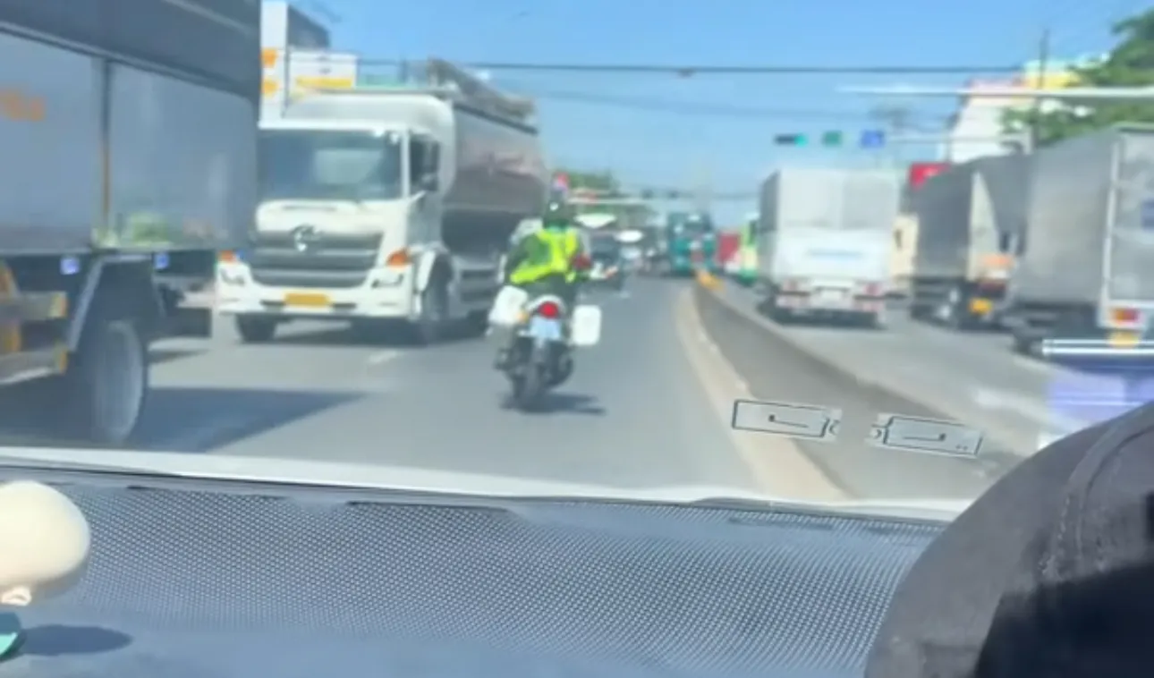 Công an dẫn đường giúp xe chở sản phụ đến bệnh viện kịp thời, đảm bảo an toàn cho hai mẹ con