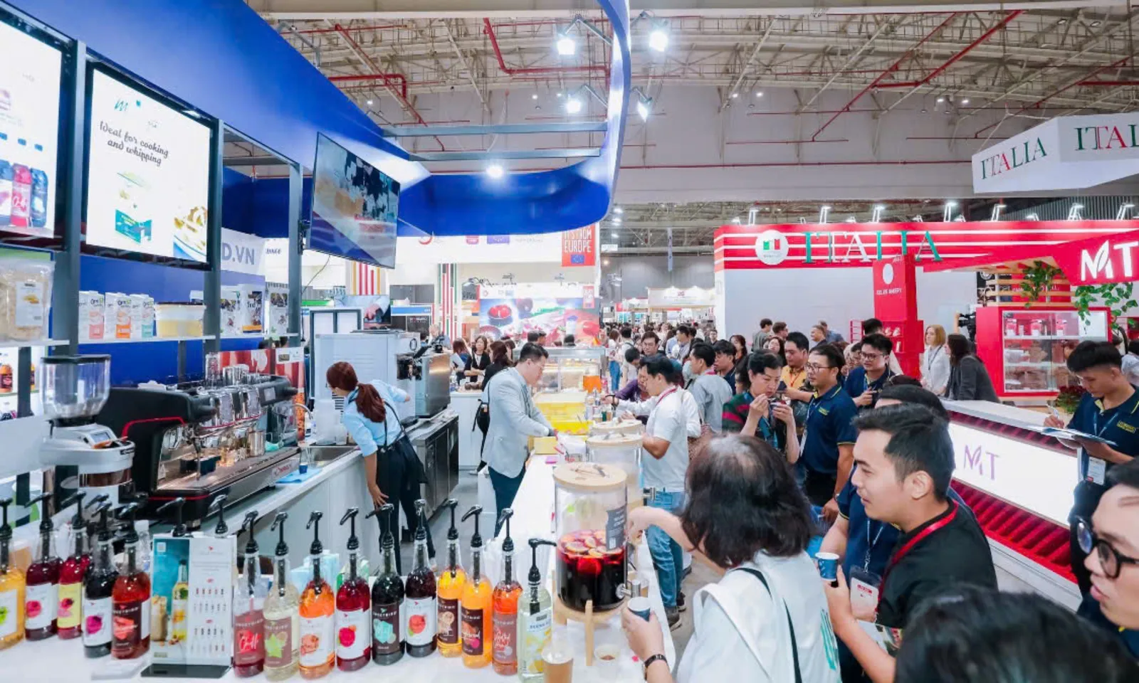 Food undefined Hospitality Vietnam 2026 quy tụ doanh nghiệp từ 27 quốc gia