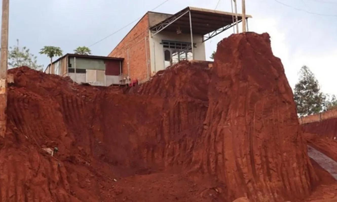 Công an Đồng Nai điều tra vụ 8 nhà dân cheo leo sau khi hạ nền đường ĐT753