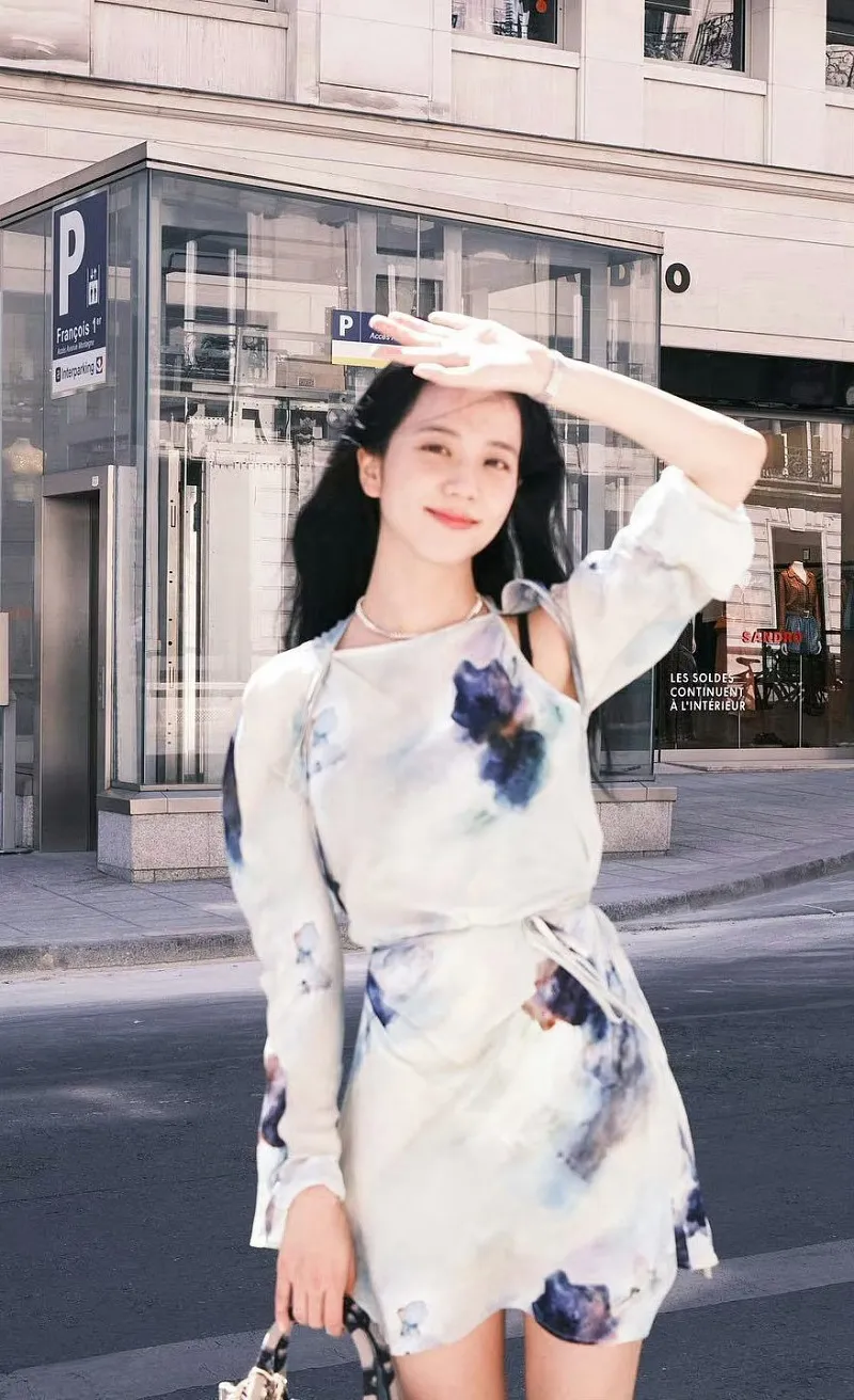 voh-jisoo-blackpink-gay-sot-voi-ty-le-co-the-vang-h-3