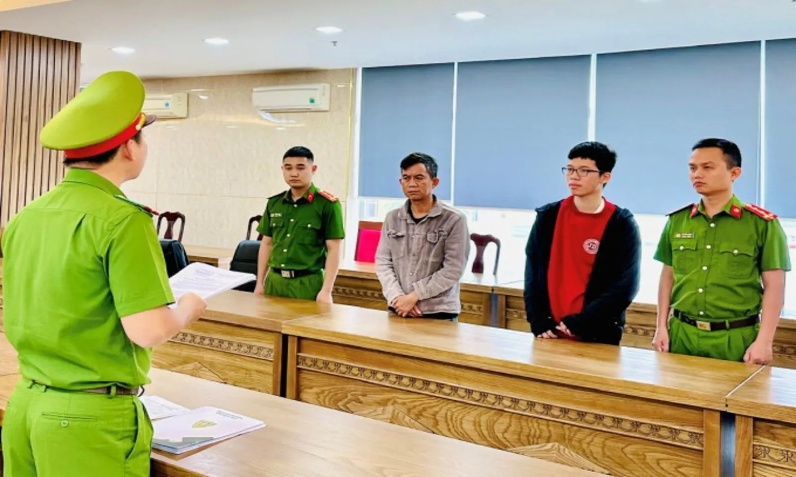 Khởi tố đường dây bán hóa đơn khống hơn 2.000 tỷ đồng ở Đà Nẵng – Hình 1