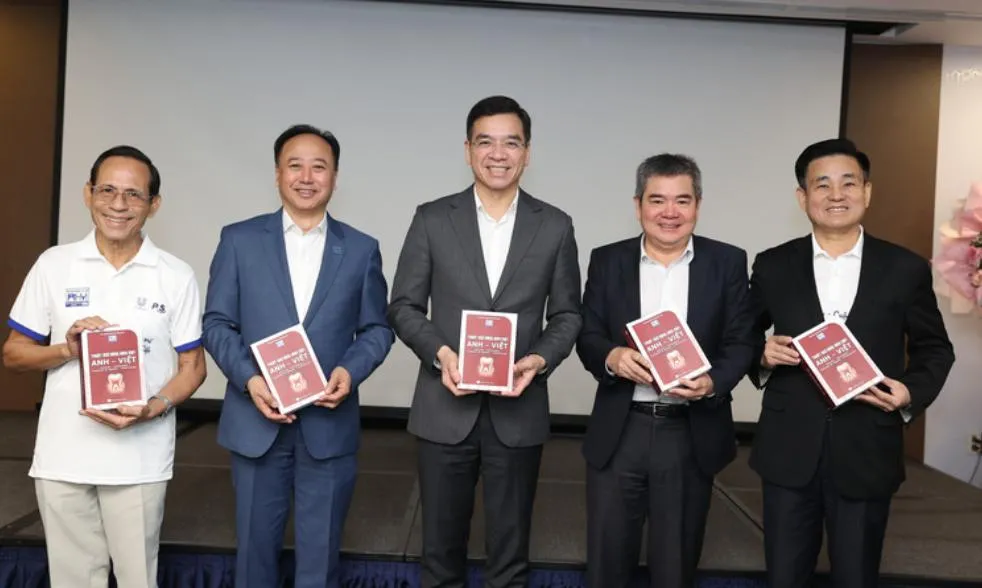 Ra mắt sách Thuật ngữ Răng Hàm Mặt Anh-Việt