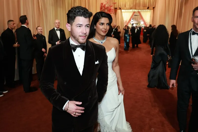 voh-loat-khoanh-khac-an-tuong-nhat-oscar-2026-18