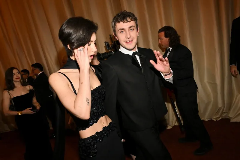 voh-loat-khoanh-khac-an-tuong-nhat-oscar-2026-22