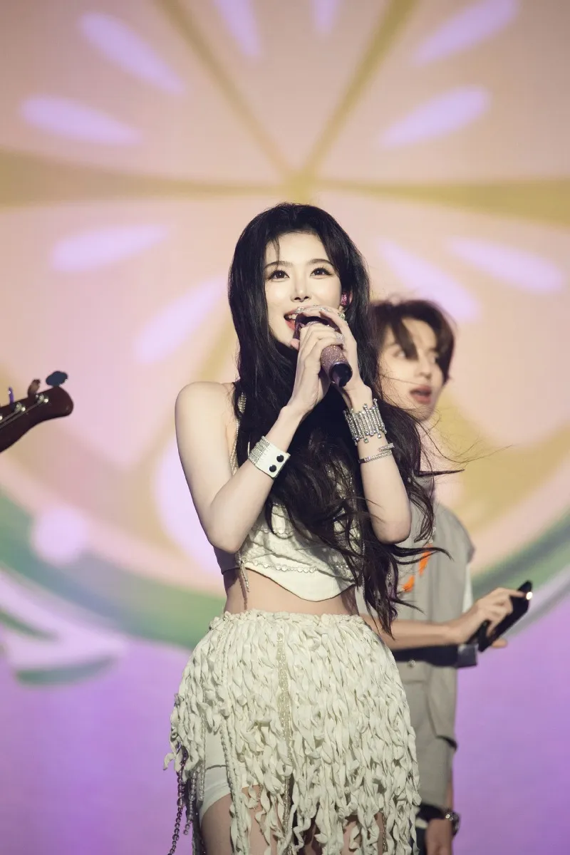 voh-tieu-su-khong-tuyet-nhi-h-19