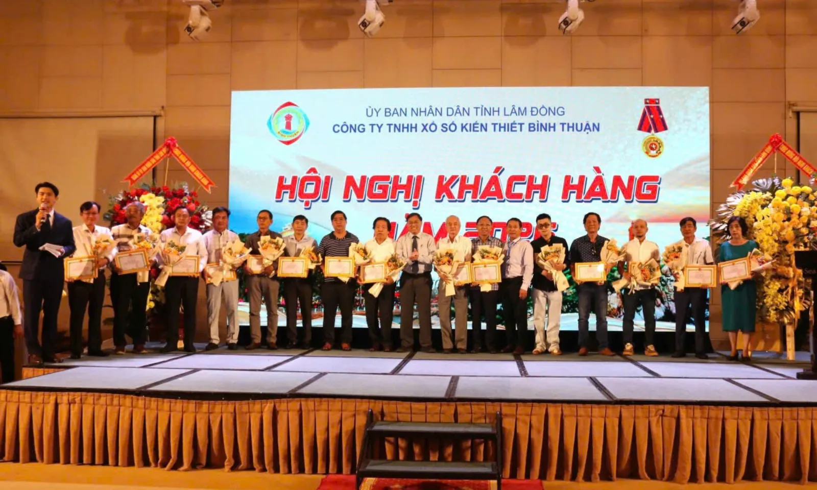 ảnh minh họa + thumb  - 1