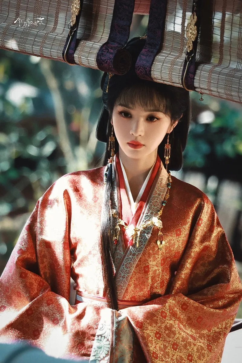 voh-dan-dien-vien-ga-kim-thoa-12