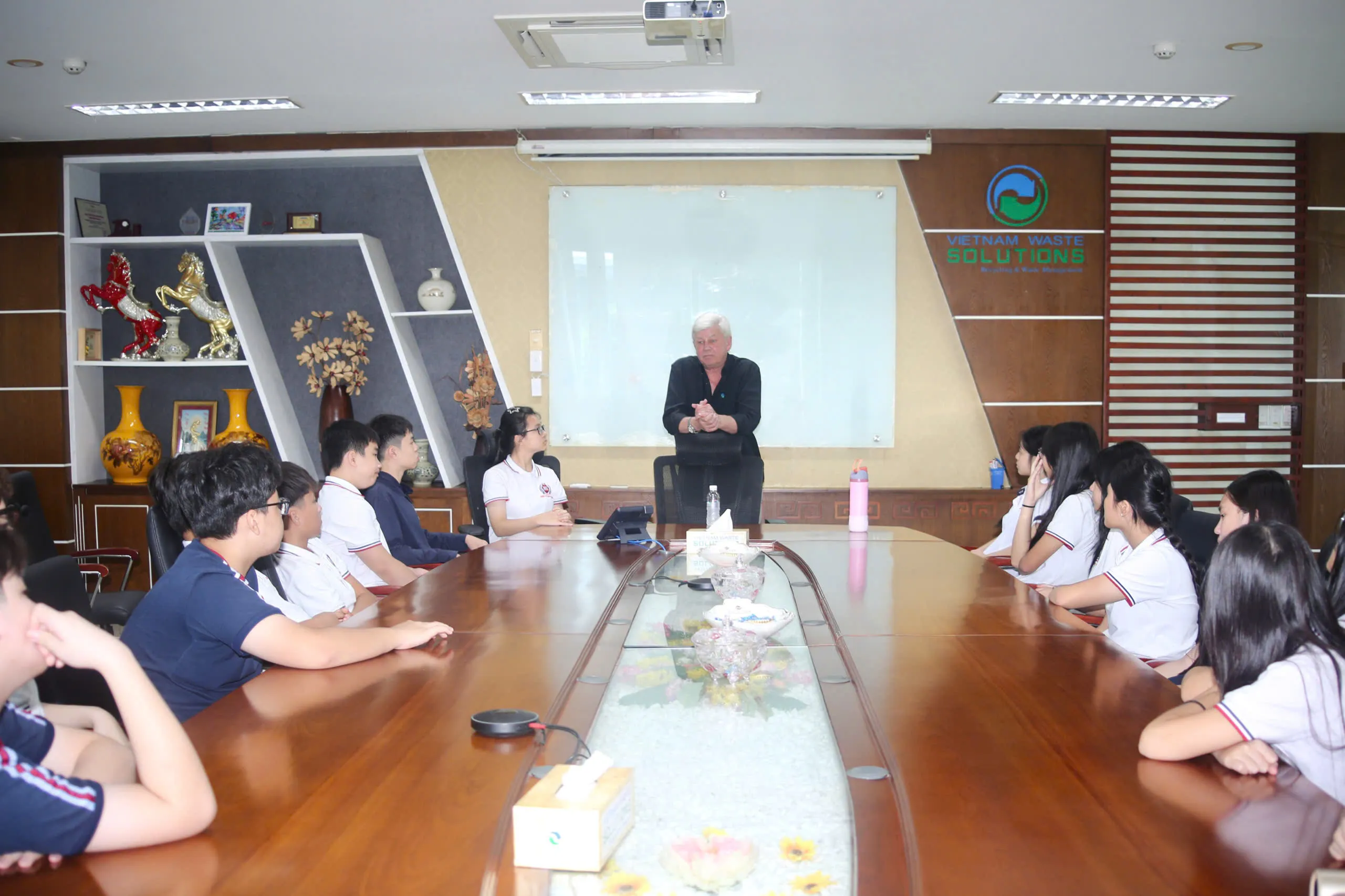 z7632154175762_153aeffddd9959851e9727412736c7cf