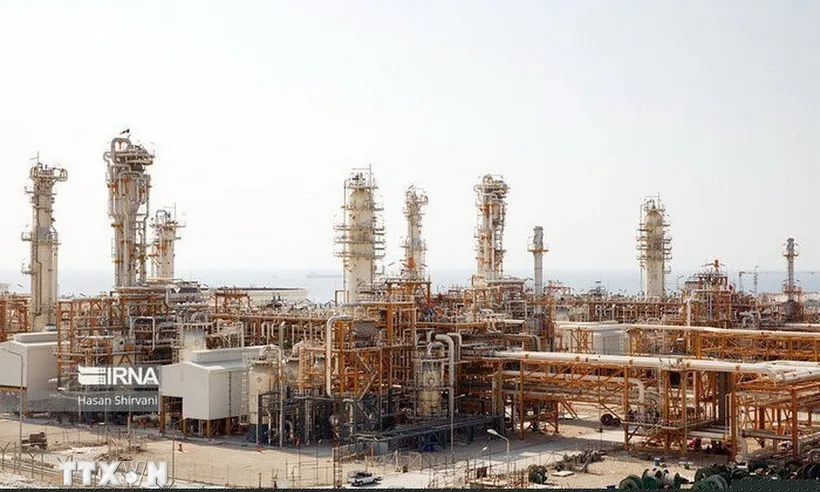 Israel tấn công mỏ khí đốt lớn nhất của Iran