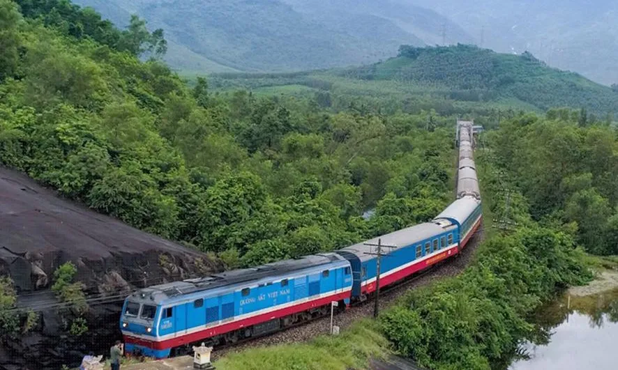 Đường sắt tăng 18 chuyến tàu phục vụ dịp lễ 30/4 - 1/5