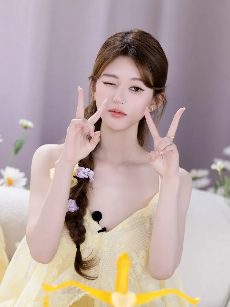 voh-trieu-lo-tu-bung-no-visual-chuan-bi-dong-phim-moi-6