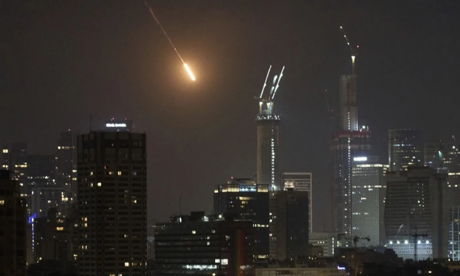 Iran tấn công cơ sở hạt nhân Israel, căng thẳng Trung Đông leo thang – Hình 1