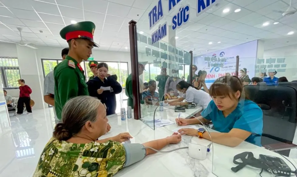 Đề xuất gộp đường dây nóng hỗ trợ trẻ em, phụ nữ vào Cổng thông tin 1022
