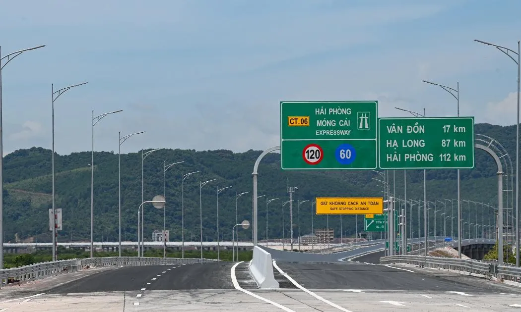 Quảng Ninh hiện đại hóa hai tuyến cao tốc với giao thông thông minh