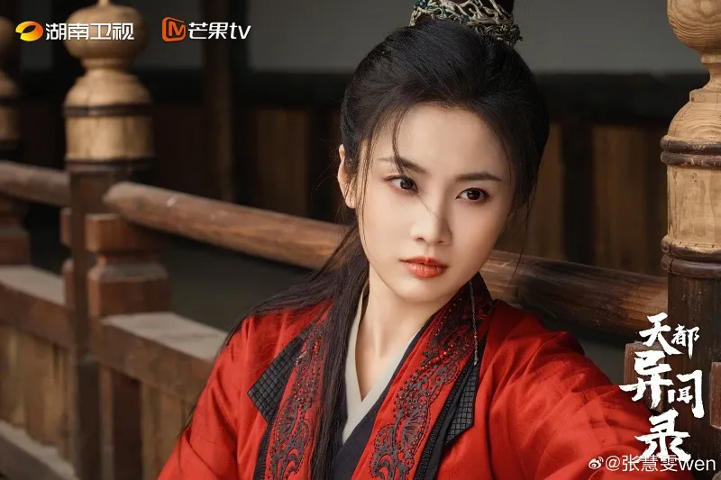 voh-9-nu-dien-vien-hoa-ngu-du-tai-sac-nhung-chi-co-so-nu-phu-15