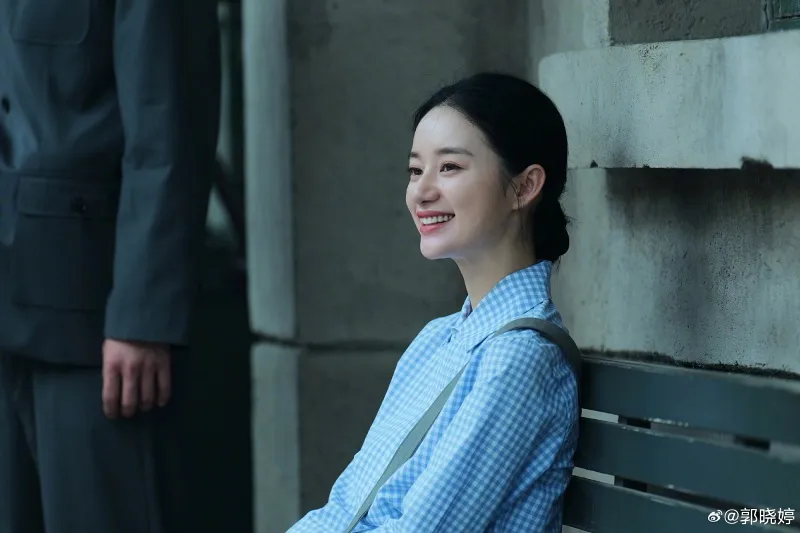 voh-9-nu-dien-vien-hoa-ngu-du-tai-sac-nhung-chi-co-so-nu-phu-18