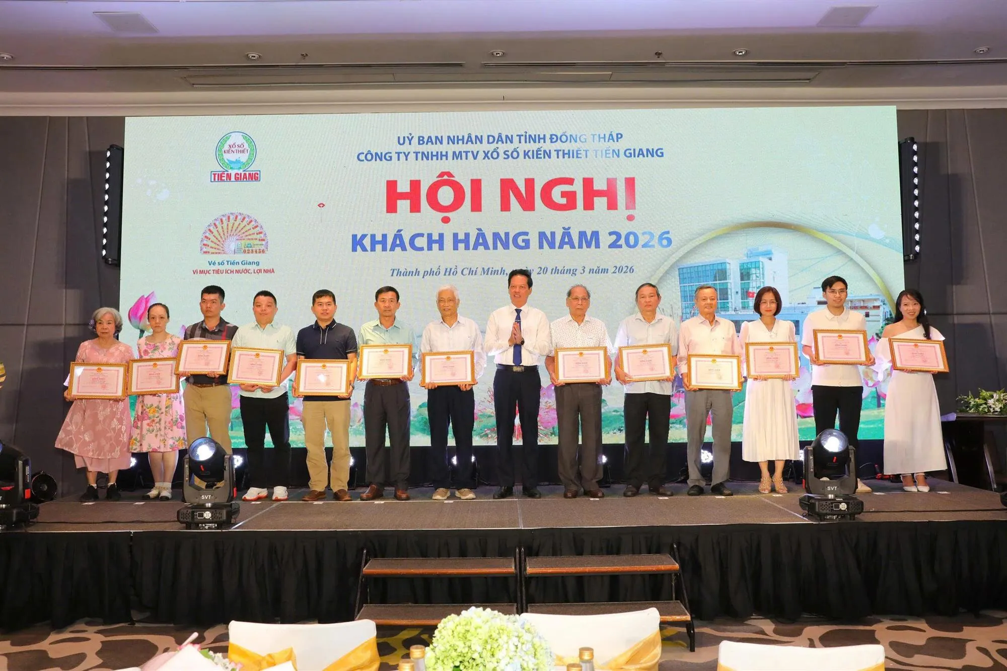 z7649658799966_4e73b7877b06733463e156868d056c9c