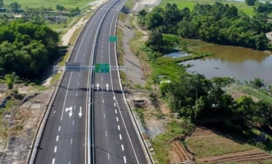 Khẩn trương khắc phục cao tốc Vân Phong - Nha Trang trước 30/3