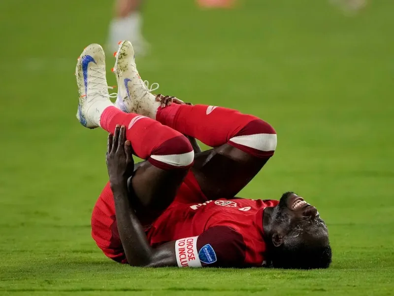 davies-mu-bayern-munich