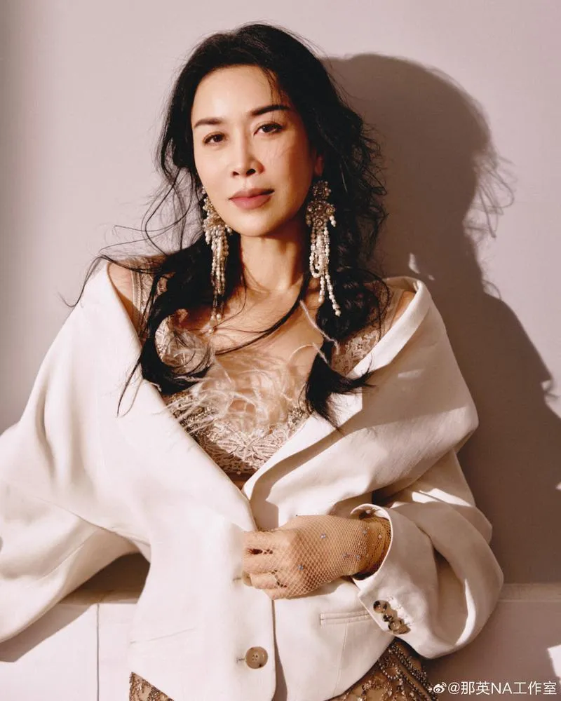 Na Anh và "bệnh ngôi sao" trầm trọng: Khi hào quang Thiên hậu không khỏa lấp lối sống tệ 1