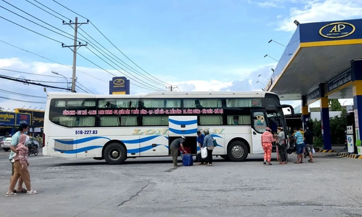 Nữ hành khách “tố” bị bỏ lại lúc rạng sáng, nhà xe lên tiếng