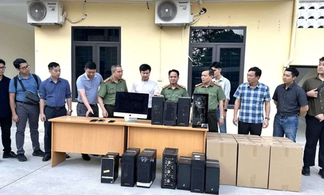 Triệt phá đường dây mã độc do học sinh lớp 12 cầm đầu, tấn công 94.000 máy tính