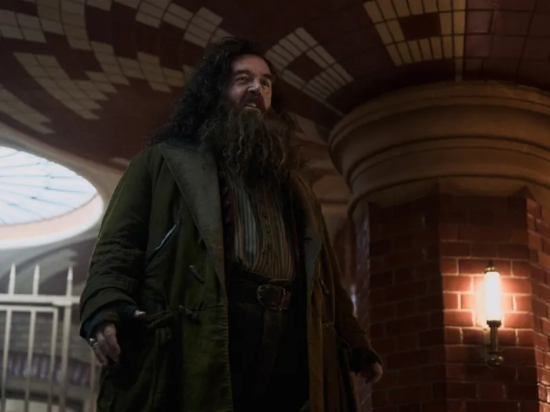 voh-series-harry-potter-tung-teaser-dau-tien-hua-hen-mot-chuyen-du-hanh-tro-ve-ky-uc-6