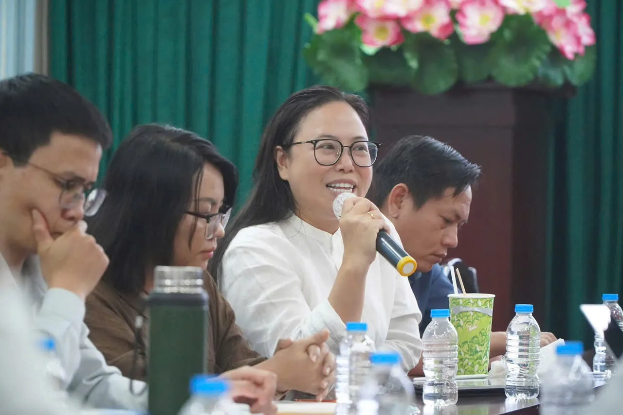 Bà Phạm Ái Thuỷ