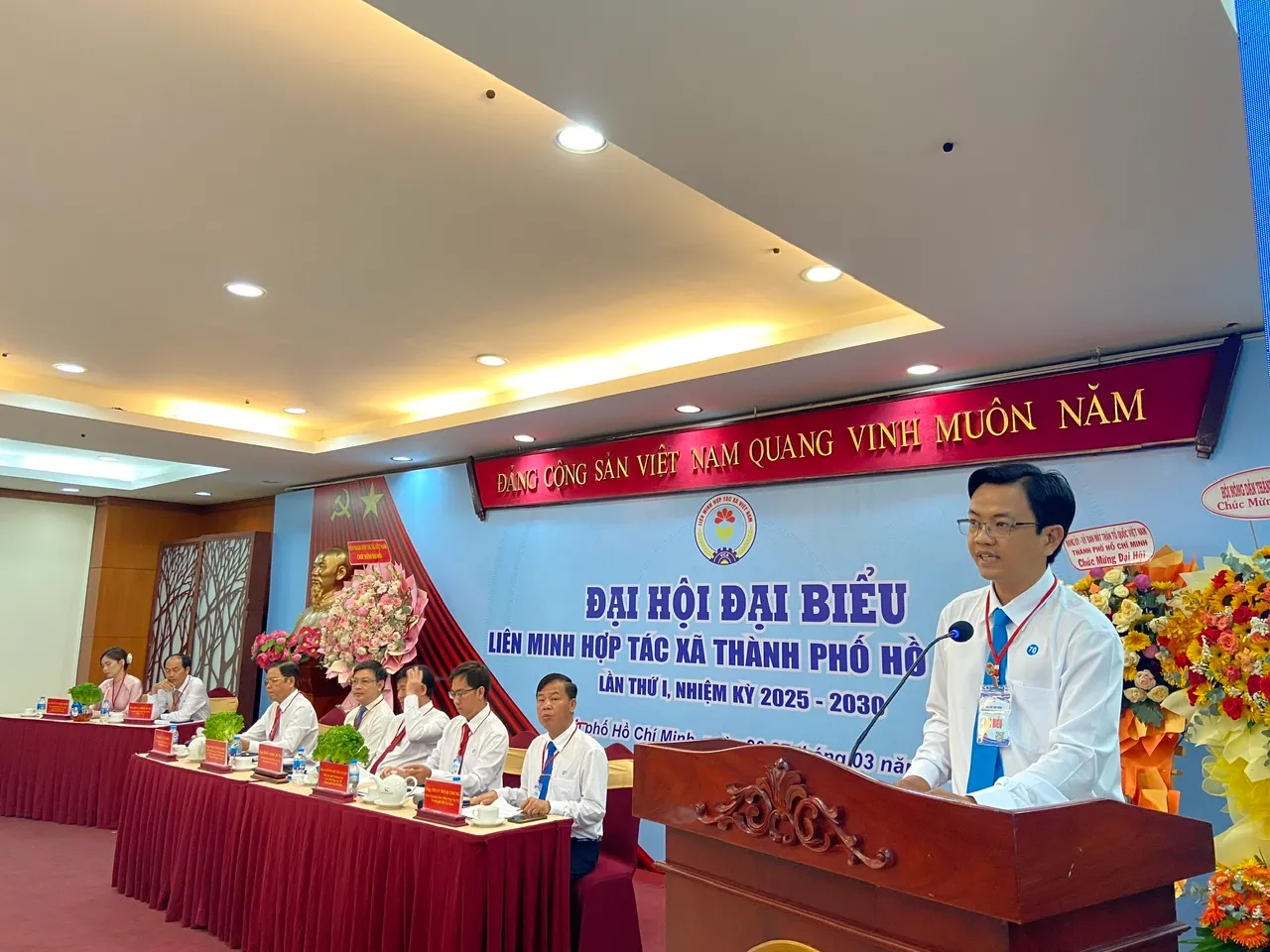 f5321d7e06c2889cd1d3