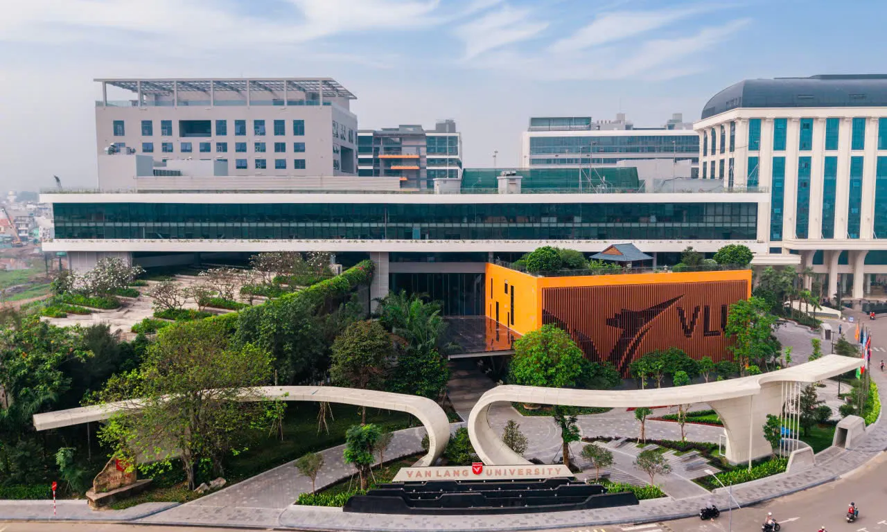 Giáo dục đại học trước làn sóng AI: Học gì để không tụt lại?