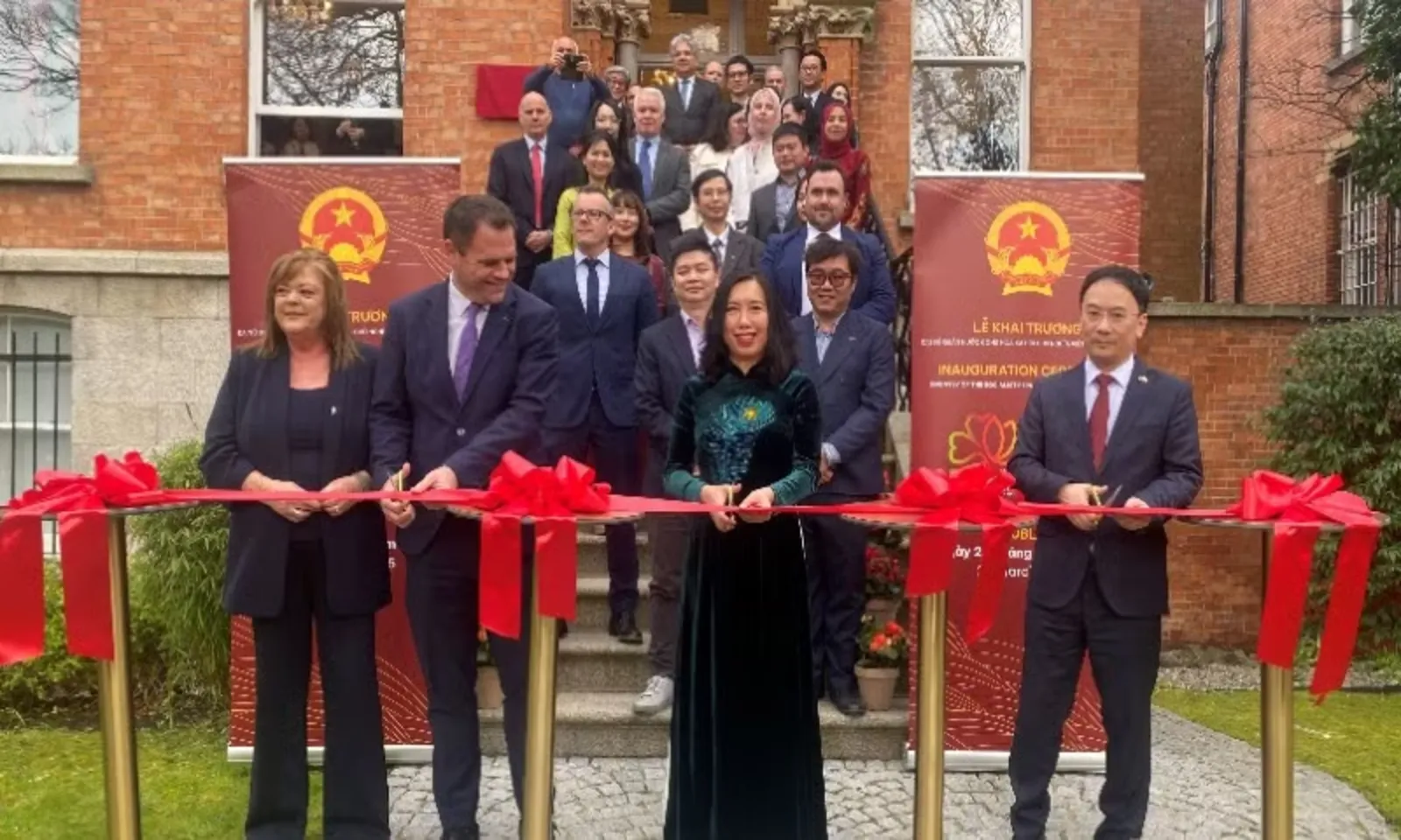 Khai trương Đại sứ quán Việt Nam tại Ireland Dấu mốc mới trong quan hệ song phương – Hình 1