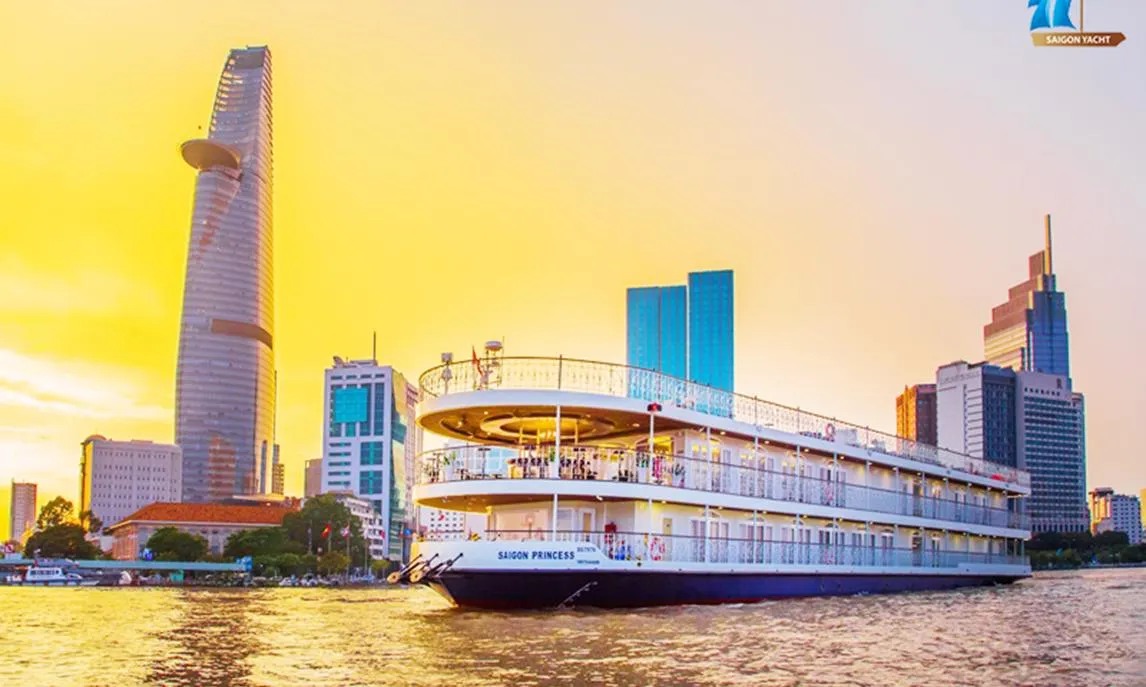 Giảm 10% phí hoa tiêu hàng hải từ 1/4: “Cú hích” hạ chi phí cho tàu Việt