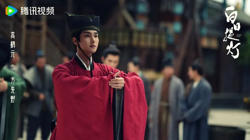 voh-lich-chieu-phim-bach-nhat-de-dang-cua-dich-le-nhiet-ba-va-tran-phi-vu-3