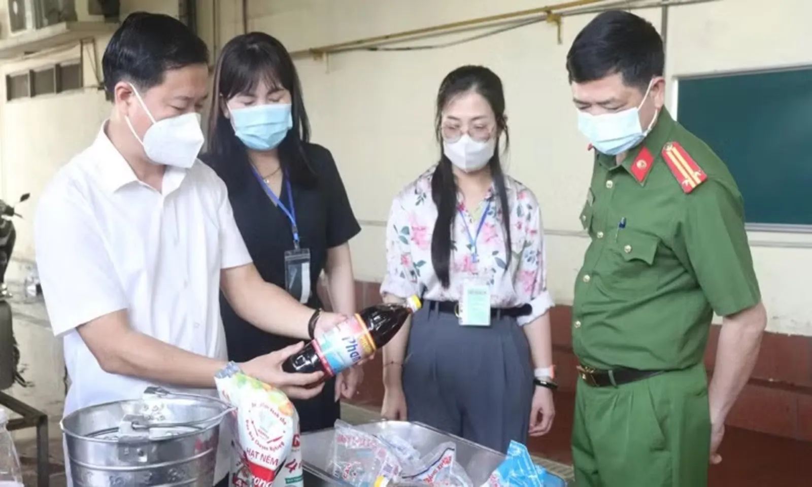 Sửa Luật An toàn thực phẩm: Quản lý xuyên suốt chuỗi, siết từ sản xuất đến tiêu dùng