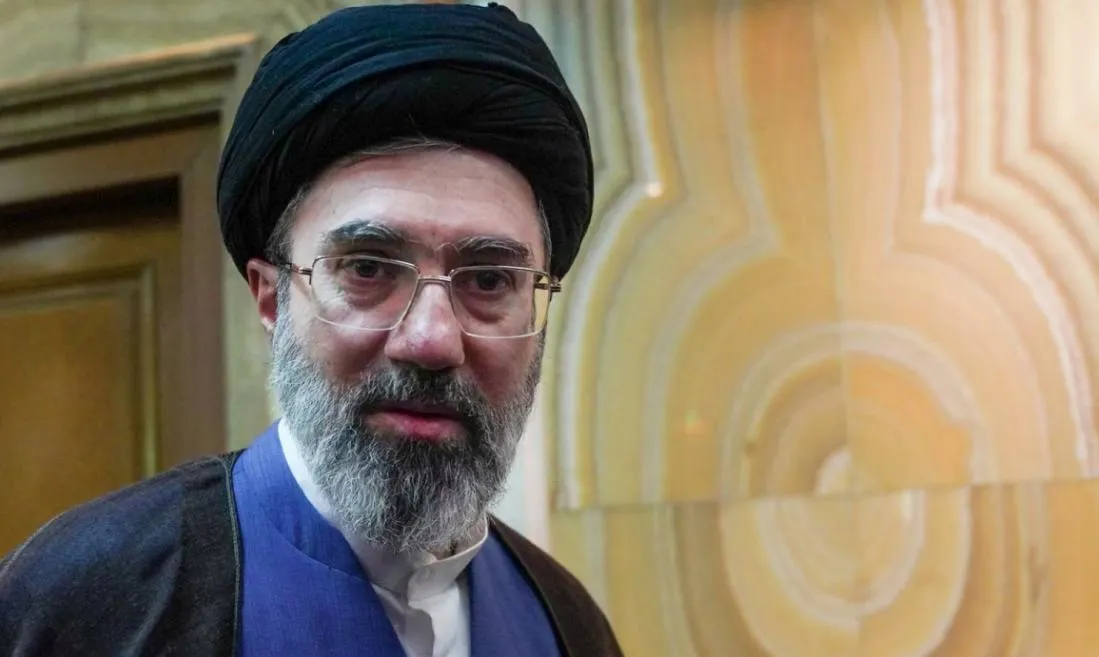 Lãnh tụ tối cao Iran lên tiếng, Israel vẫn hứng tên lửa