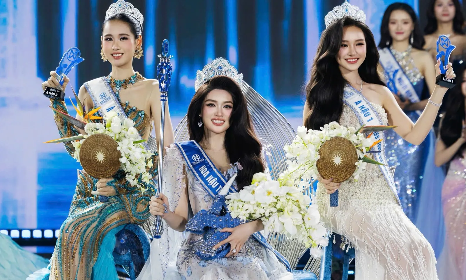 Phan Phương Oanh đăng quang Miss World Vietnam 2025