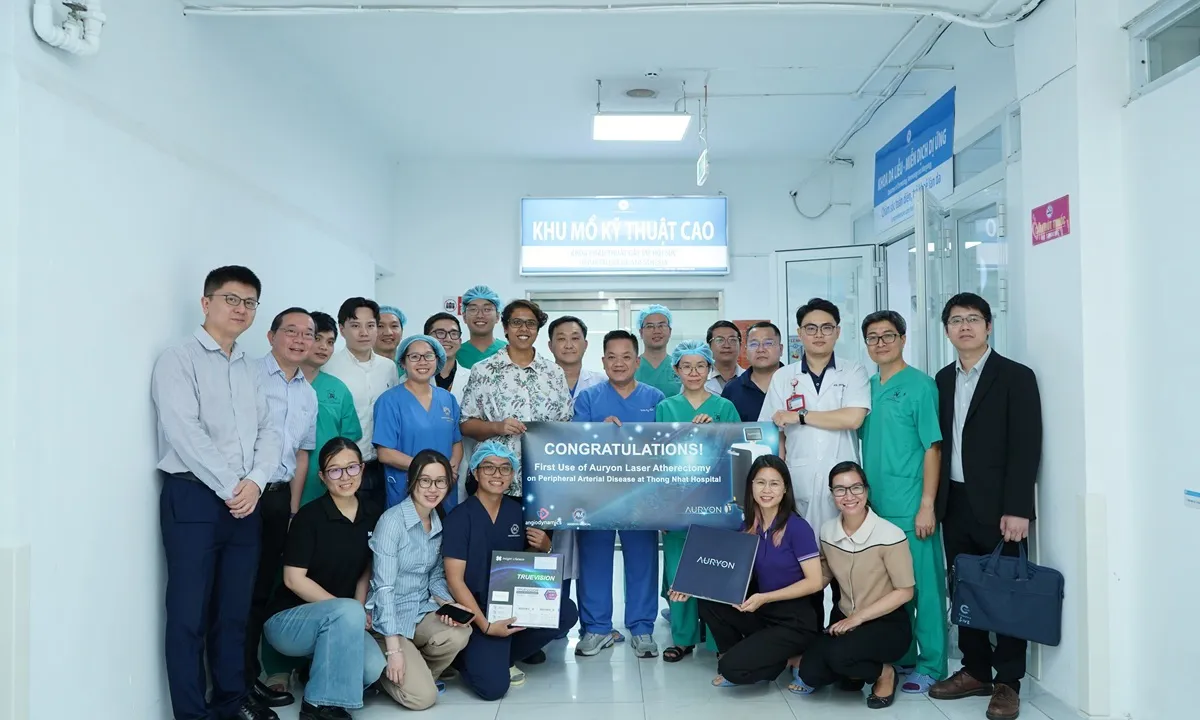 Lần đầu tại Việt Nam: Dùng laser “khoan” mảng xơ vữa cứu bệnh nhân tắc mạch chi dưới