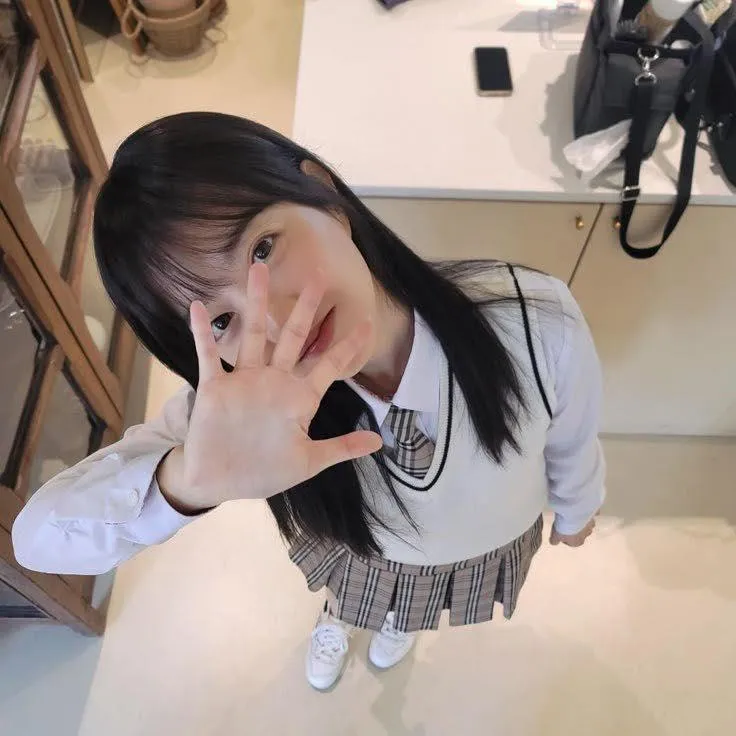 Park Bo Young và 20 năm "đóng băng" nhan sắc: Nữ sinh U40 khiến netizen ngỡ ngàng 2