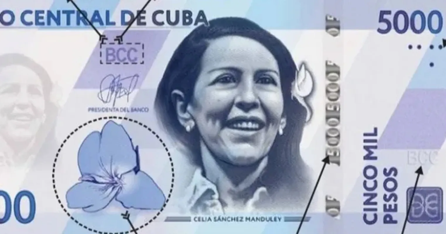 Ngân hàng Trung ương Cuba giới thiệu tiền giấy mệnh giá 5.000 peso Cuba. Ảnh cibercuba