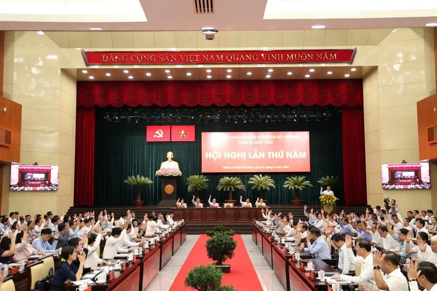 hoi-nghi-lan-thu-nam-ban-chap-hanh-dang-bo-tphcm-nhiem-ki-2025-2030_20260401202717