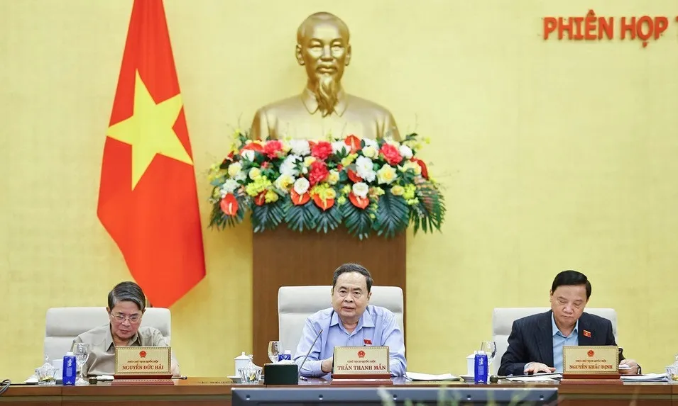 Chủ tịch Quốc hội yêu cầu giám sát an toàn thực phẩm sau vụ 300 tấn thịt heo bệnh