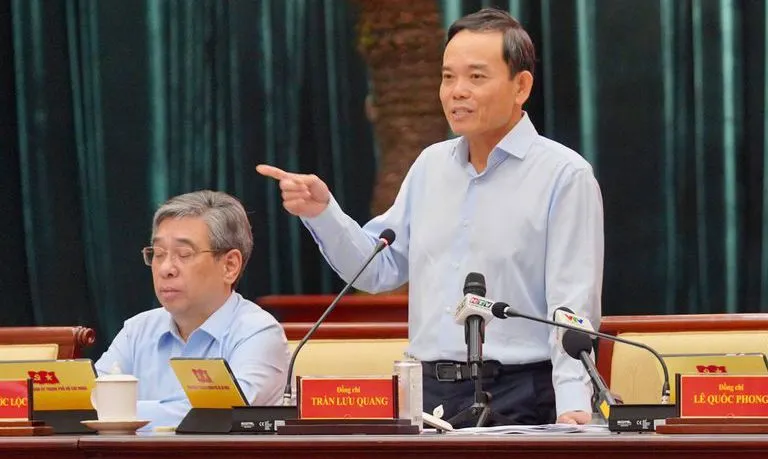 uy-vien-bo-chinh-tri-bi-thu-thanh-uy-tphcm-tran-luu-quang-anh-d-phu-123117