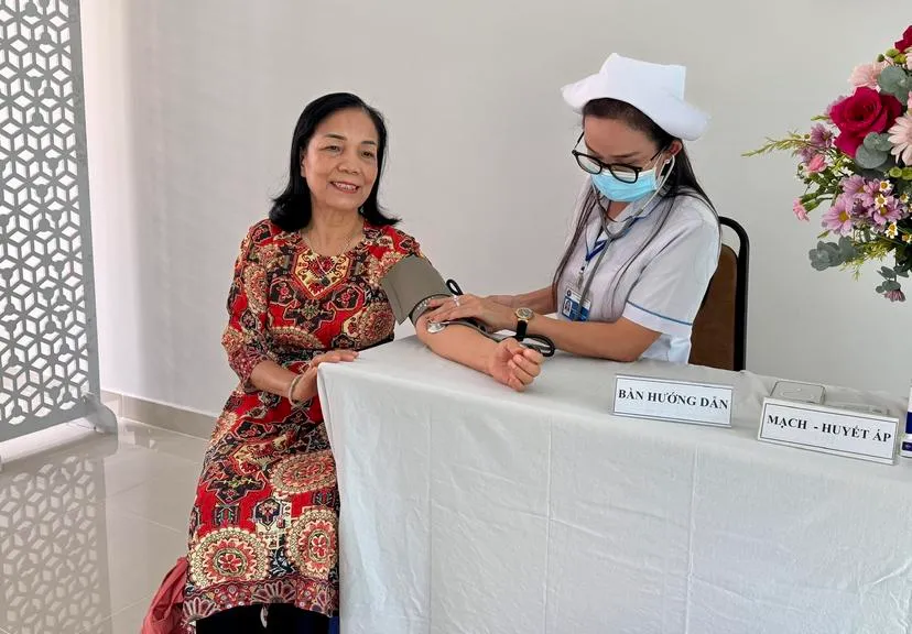 z7569266770264-0eae4494ea98a1c847794b813efb6bac_20260403102100