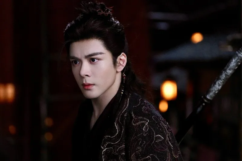 voh-nguyet-lan-y-ky-cai-cam-so-phan-nhan-vat-sau-moi-cai-ten-4